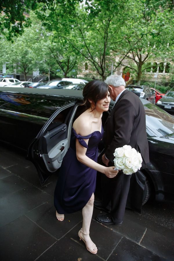 Helen and Jonathan's wedding day in Melbourne, frame 091