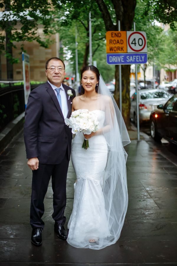Helen and Jonathan's wedding day in Melbourne, frame 094