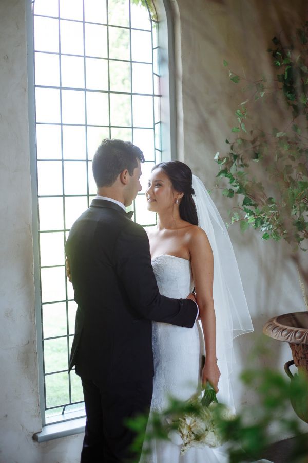 Scots’ Church wedding, Helen and Jonathan, frame 332
