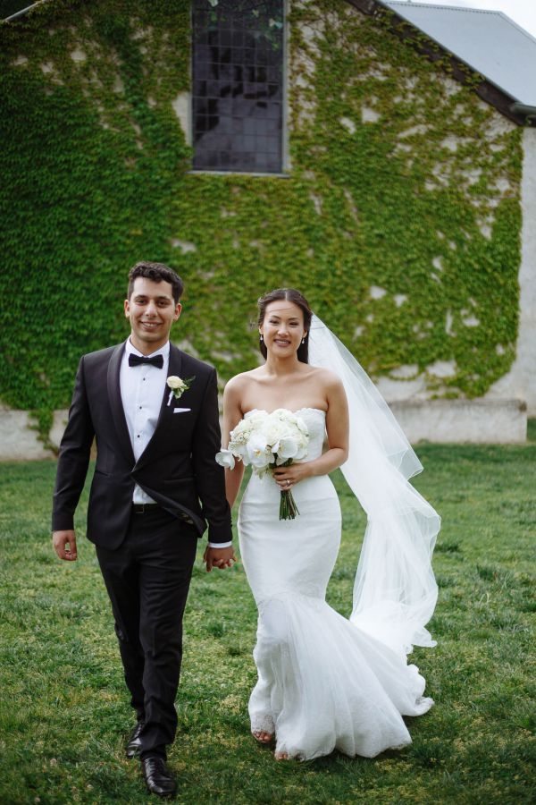 Helen and Jonathan's wedding day in Melbourne, frame 340