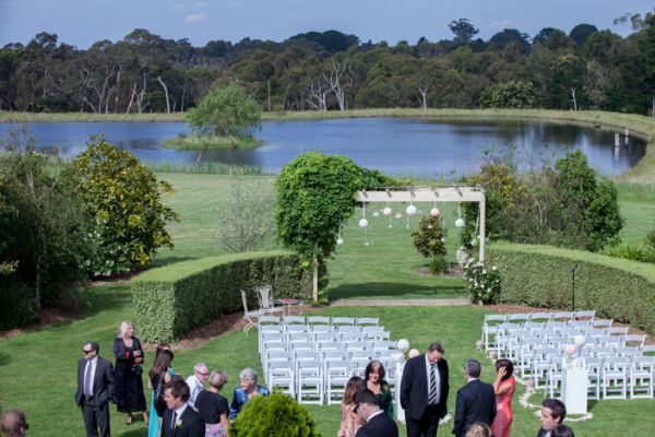 The couple's wedding day in Bittern, frame 010