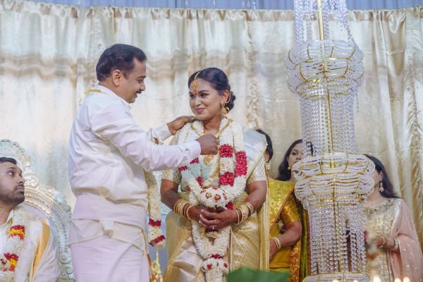 Sri Durga Devi Temple wedding, Yarlini and Simon, frame 020