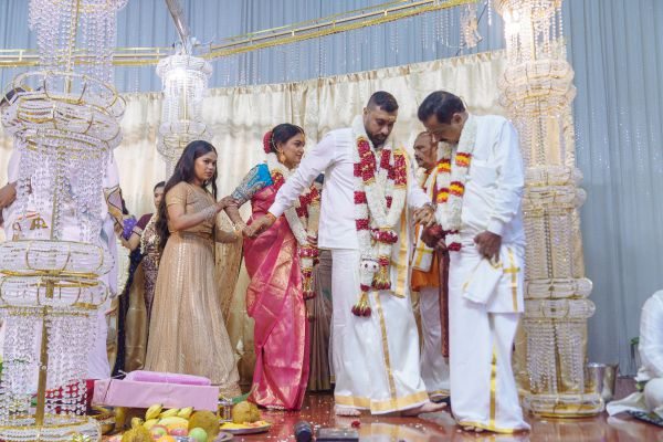 Sri Durga Devi Temple wedding, Yarlini and Simon, frame 050