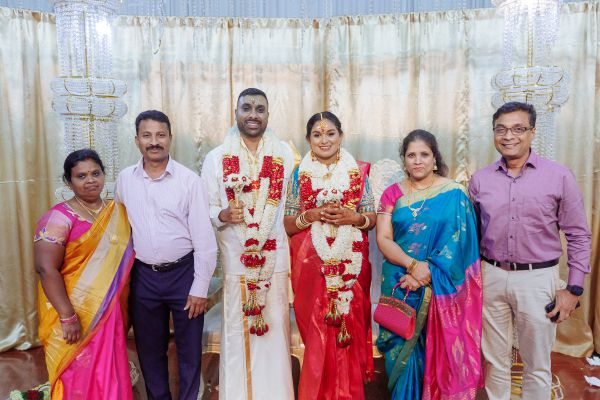 Sri Durga Devi Temple wedding, Yarlini and Simon, frame 086