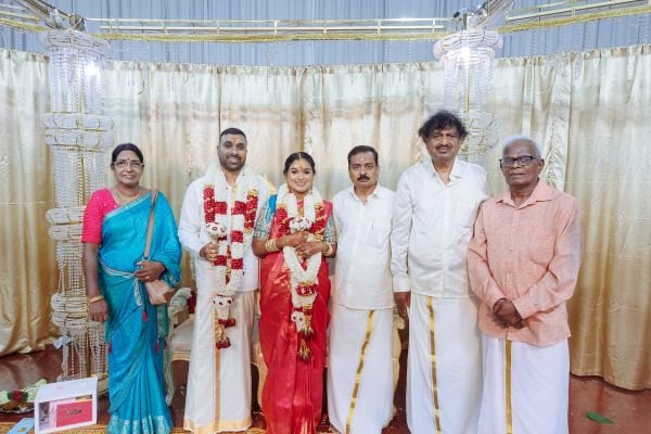 Sri Durga Devi Temple wedding, Yarlini and Simon, frame 089