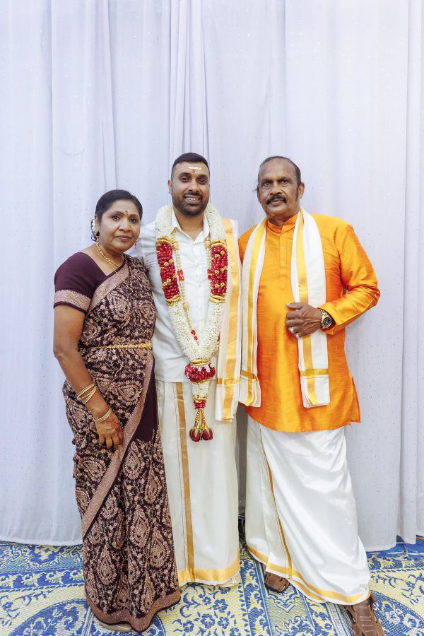 Sri Durga Devi Temple wedding, Yarlini and Simon, frame 164