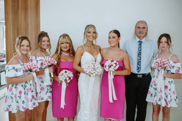 Lauren and Adam's wedding day in Sans Souci, frame 022