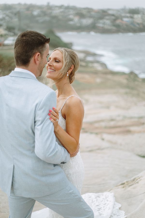 Lauren and Adam's wedding day in Sans Souci, frame 040