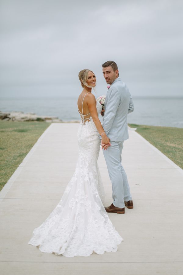 Lauren and Adam's wedding day in Sans Souci, frame 043