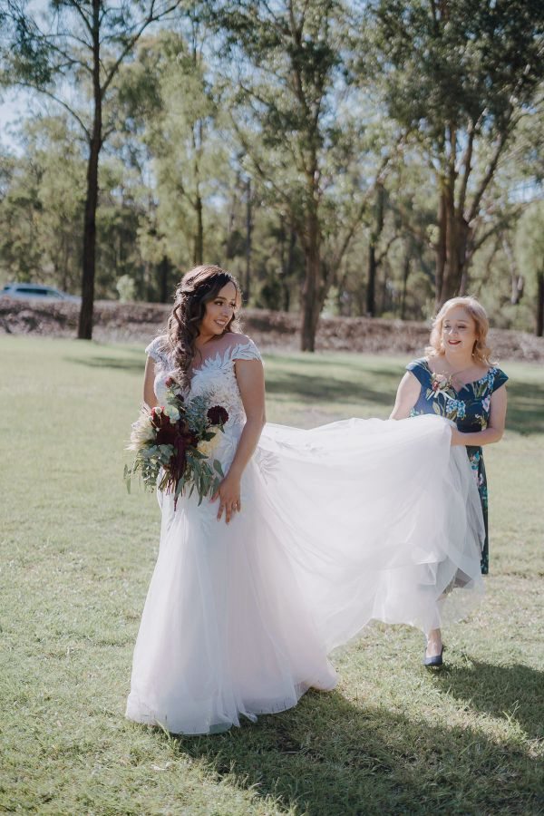Susan and William's wedding day in Pokolbin, frame 046