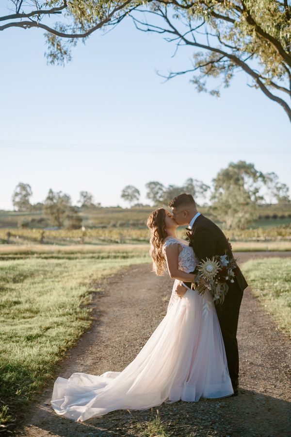 Tamburlaine Organic Wines wedding, Susan and William, frame 110