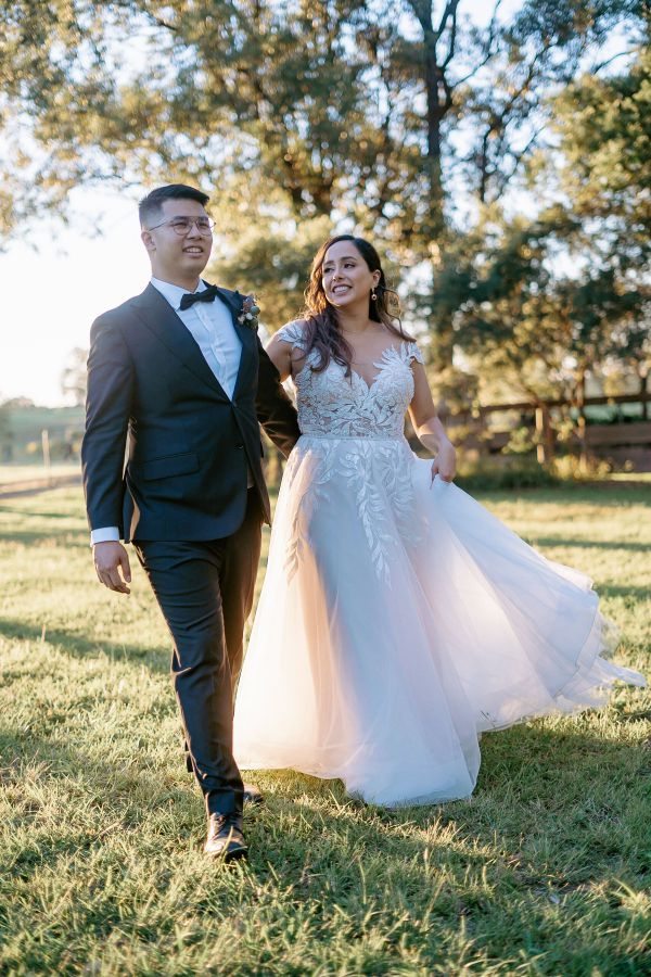 Tamburlaine Organic Wines wedding, Susan and William, frame 119