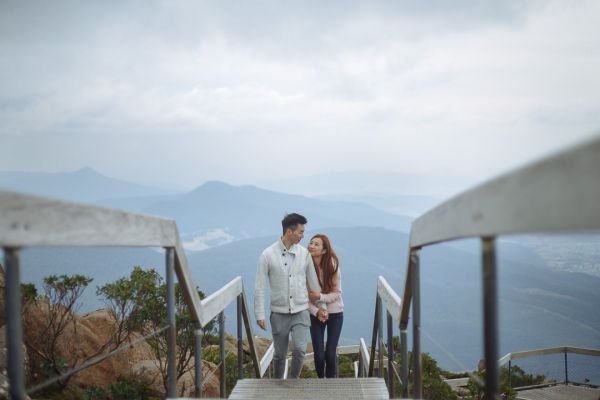 Angel and Andrew's pre-wedding session in Tasmania, frame 003