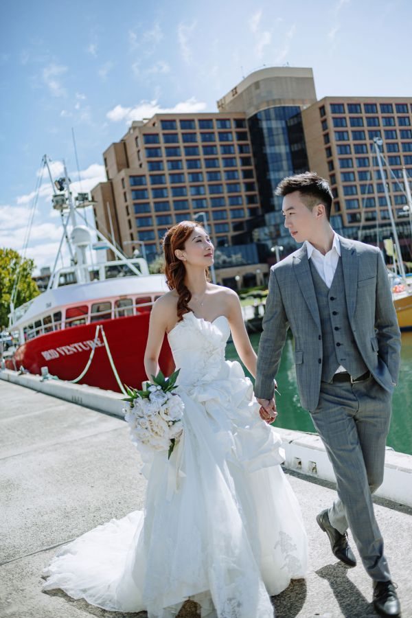 Angel and Andrew's pre-wedding session in Tasmania, frame 030