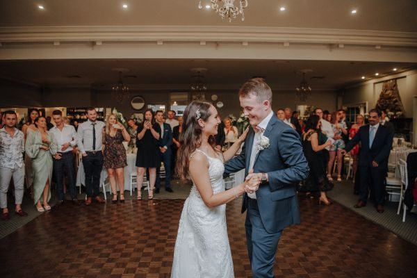 Kathryn and Justin's wedding day in Mount Dandenong, frame 040