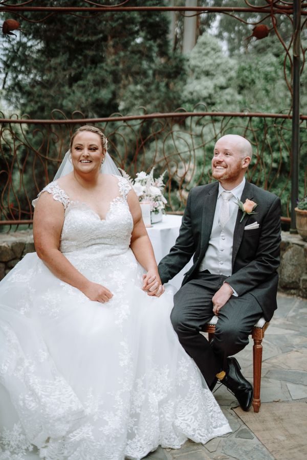 Sarah and Glenn's wedding day in Mount Dandenong, frame 034