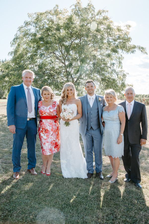 Danni and Jarrod's wedding day in Coldstream, frame 118