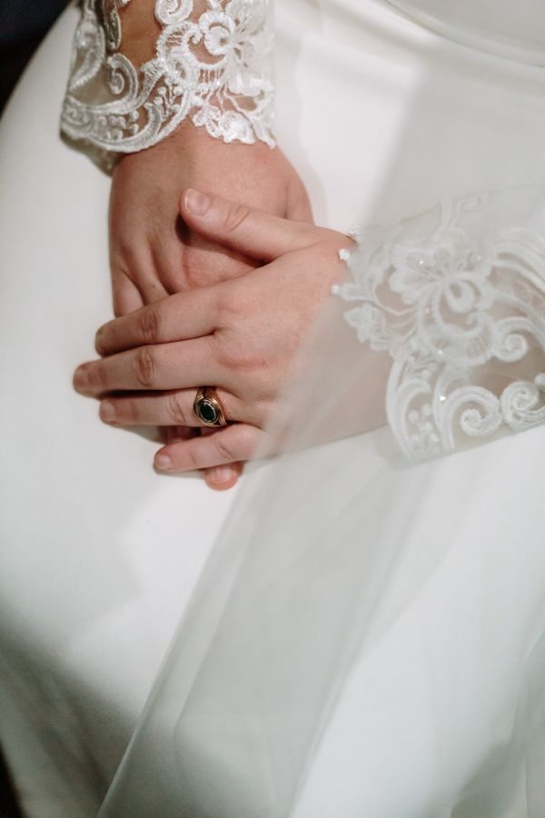 Charlotte and Daniel's wedding day in Burwood East, frame 022