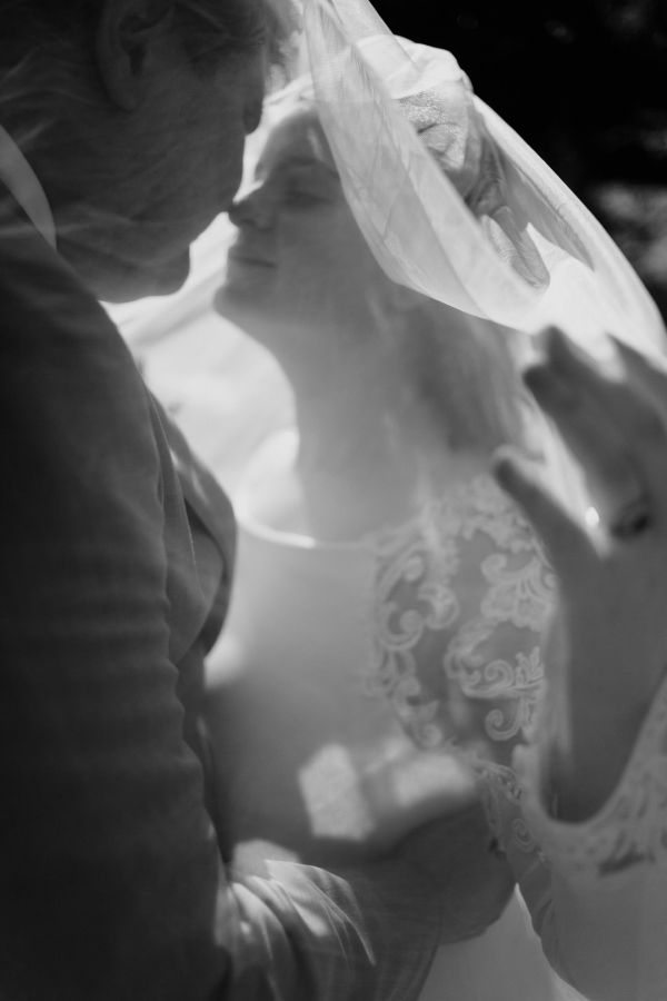 Vogue Ballroom wedding, Charlotte and Daniel, frame 098