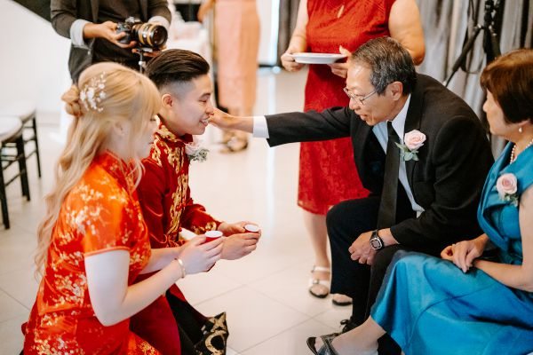 Vanessa and Ian's wedding day in Burwood East, frame 013