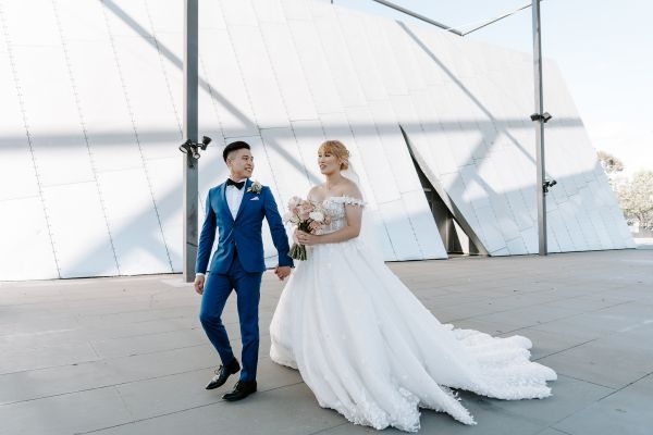 Vanessa and Ian's wedding day in Burwood East, frame 091