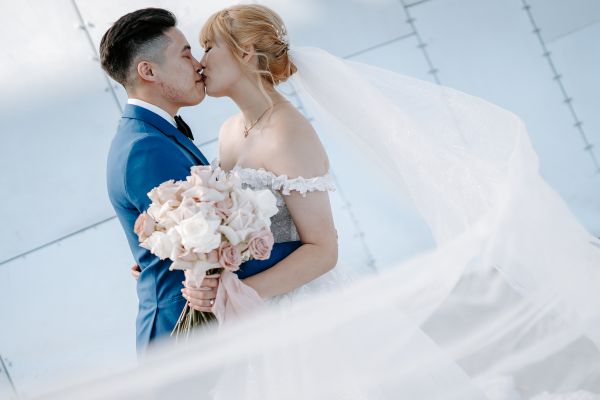 Vogue Ballroom wedding, Vanessa and Ian, frame 092