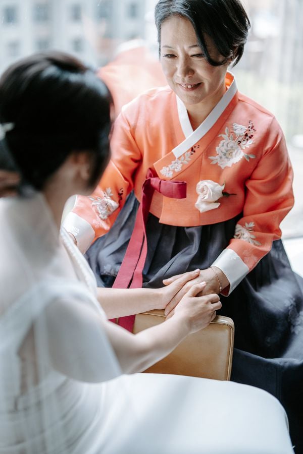 Vue de monde wedding, Becky and Gyu, frame 017
