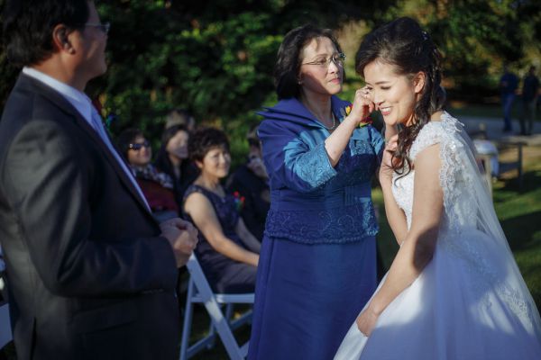 Liz and Robert's wedding day in Werribee South, frame 151