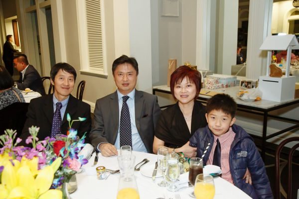 Liz and Robert's wedding day in Werribee South, frame 304