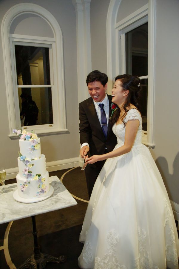 Wedding photograph 369 from Liz and Robert's day at Werribee Park Mansion
