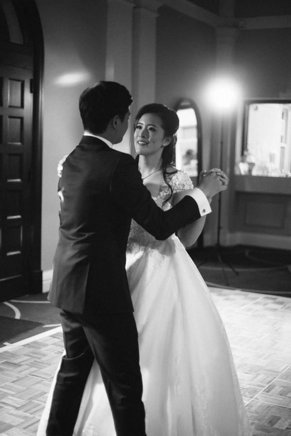 Wedding photograph 381 from Liz and Robert's day at Werribee Park Mansion