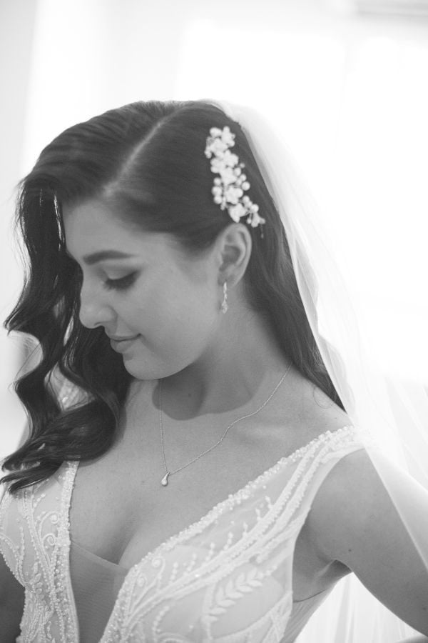 Samantha and Brayden's wedding day in Mordialloc, frame 016