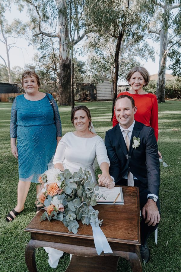 Jacquie and Denham's wedding day in McLaren Flat, frame 055
