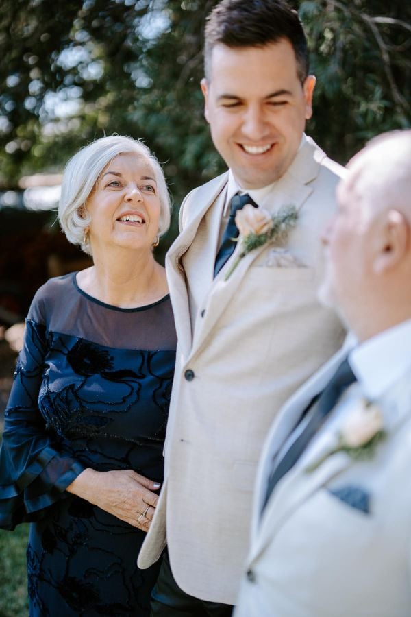 Lauren and Callum's wedding day in Monbulk, frame 016