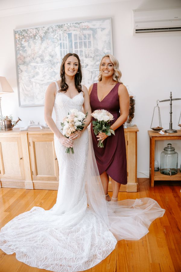 Lauren and Callum's wedding day in Monbulk, frame 040