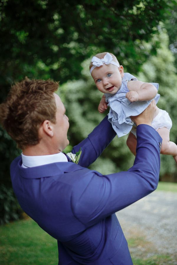 Yolanda and Matt's wedding day in Monbulk, frame 016