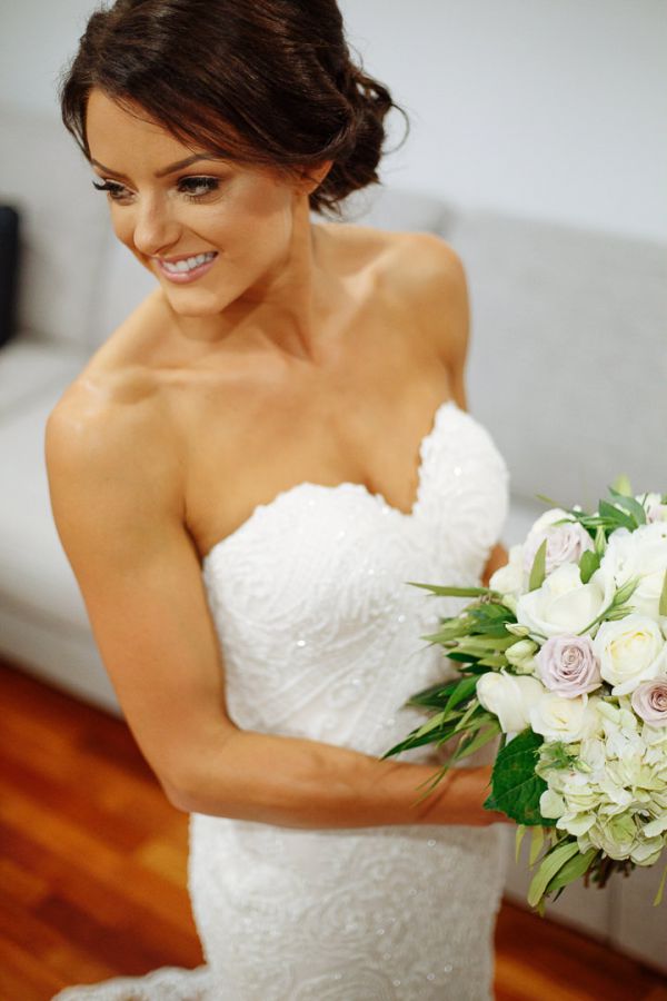 Yolanda and Matt's wedding day in Monbulk, frame 034