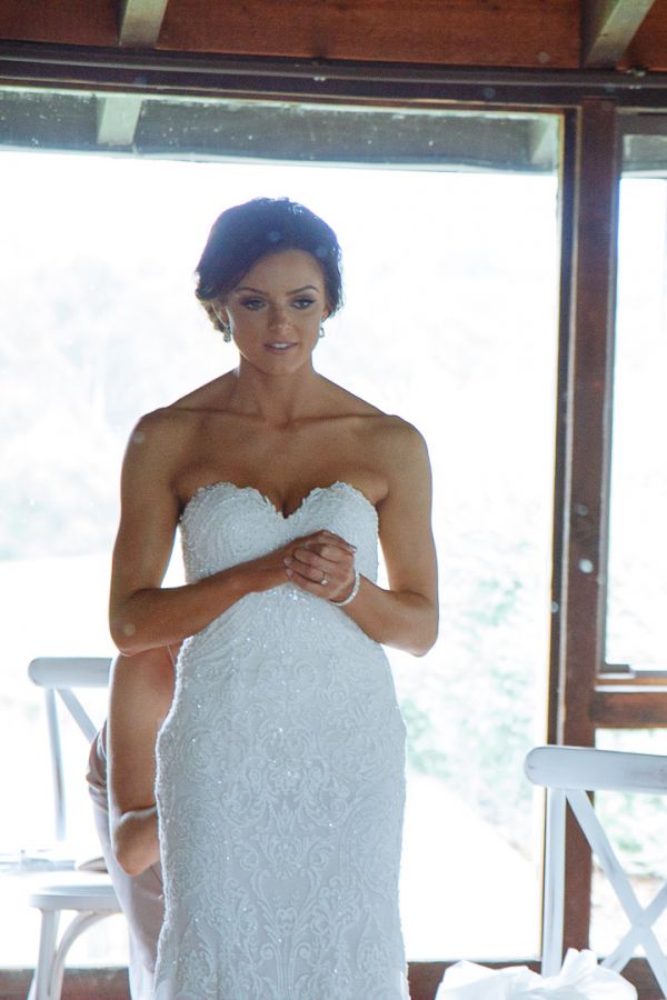Yolanda and Matt's wedding day in Monbulk, frame 055
