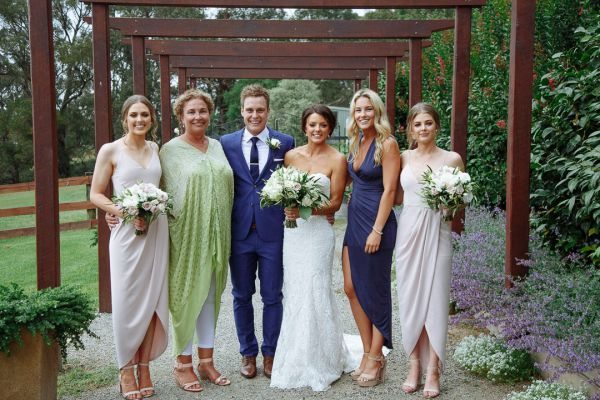 Yolanda and Matt's wedding day in Monbulk, frame 109
