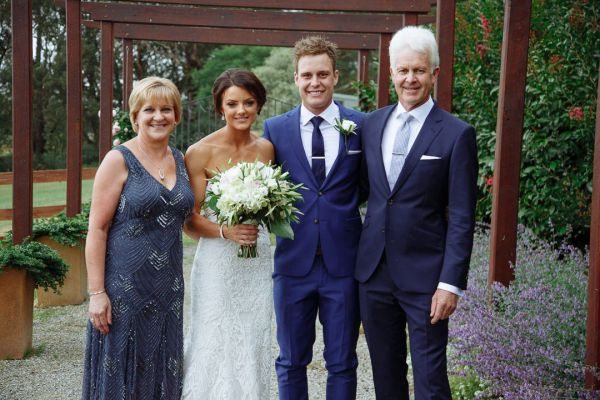 Yolanda and Matt's wedding day in Monbulk, frame 112
