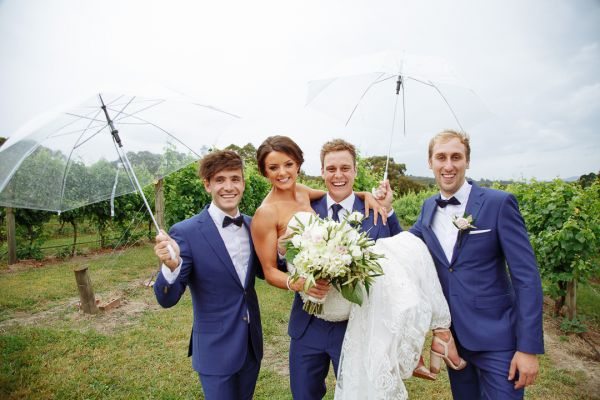 Yolanda and Matt's wedding day in Monbulk, frame 121