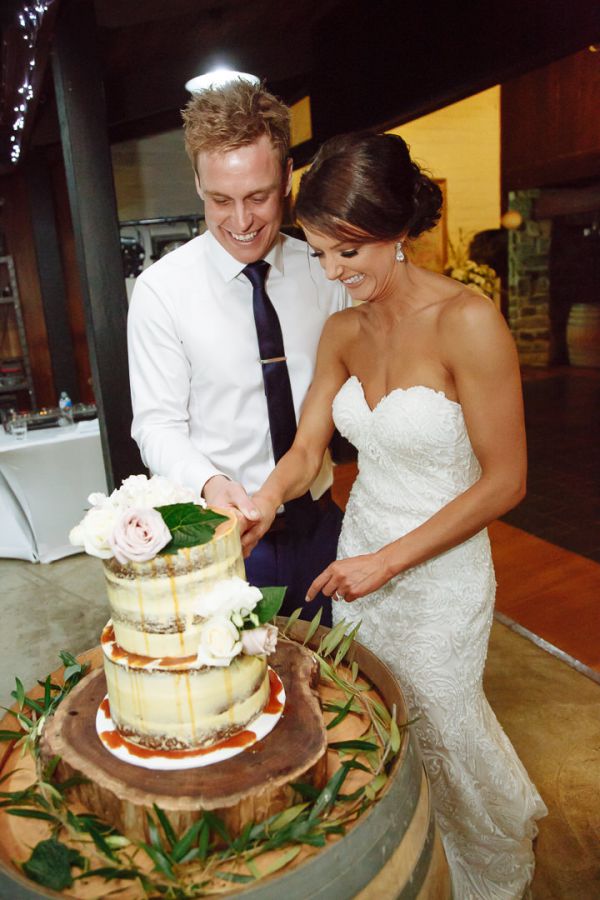 Yolanda and Matt's wedding day in Monbulk, frame 215