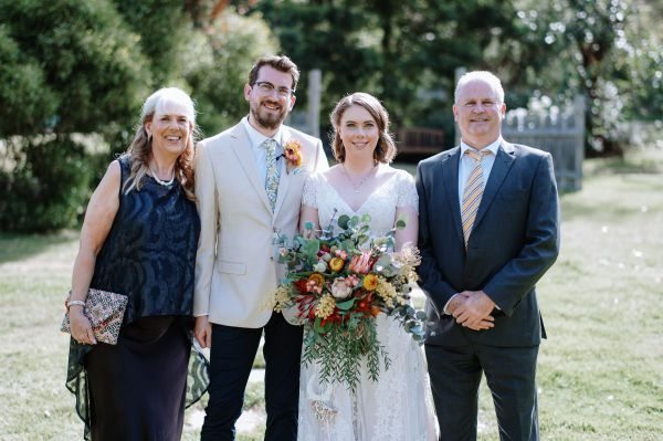 Sarah and Kyle's wedding day in Dixons Creek, frame 058