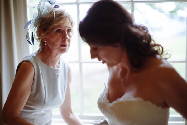Heidi and Russell's wedding day in Wentworth Falls, frame 007