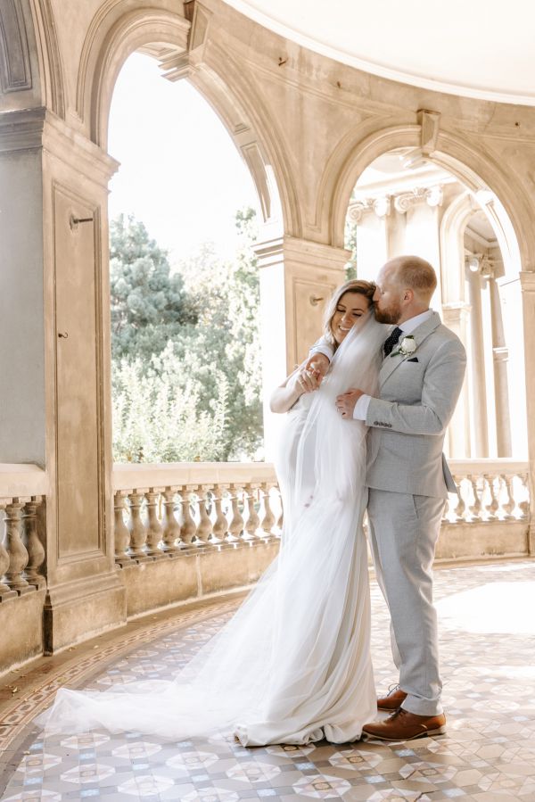 Loreto Mandeville Hall wedding photos